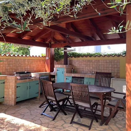 Apartment Family-friendly With Swimming Pool Novigrad - 25170 Novigrad (Istria)